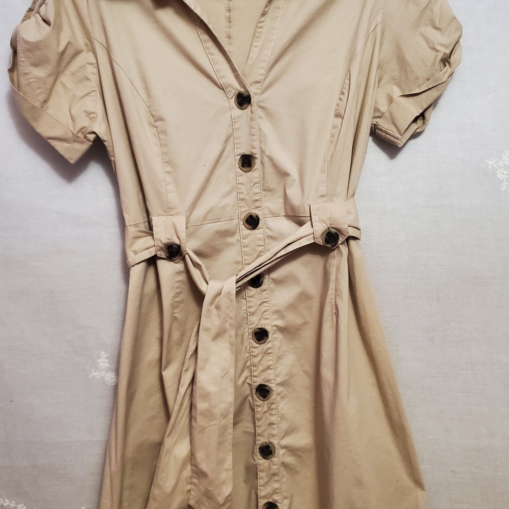 Millennium Chic Beige Button-Front Midi Dress, Si… - image 3